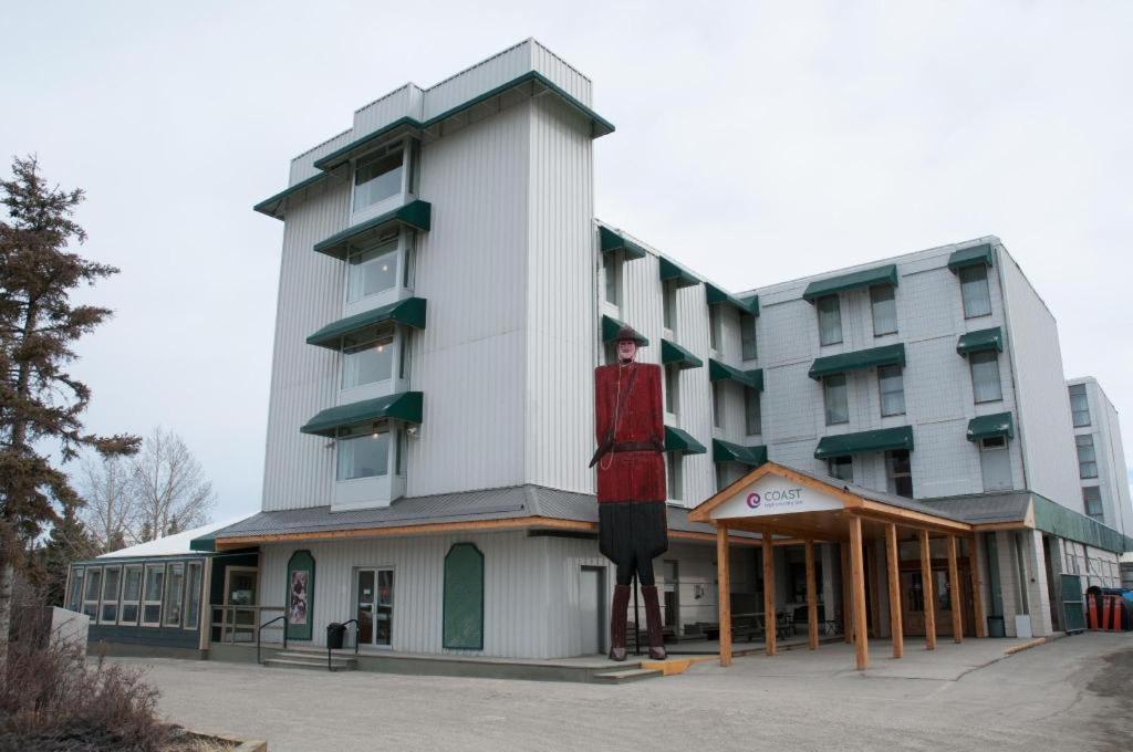 Coast High Country Inn Whitehorse Bagian luar foto