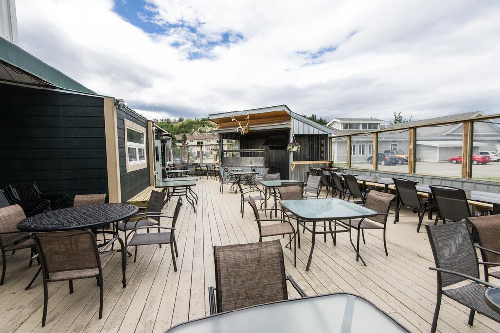 Coast High Country Inn Whitehorse Bagian luar foto