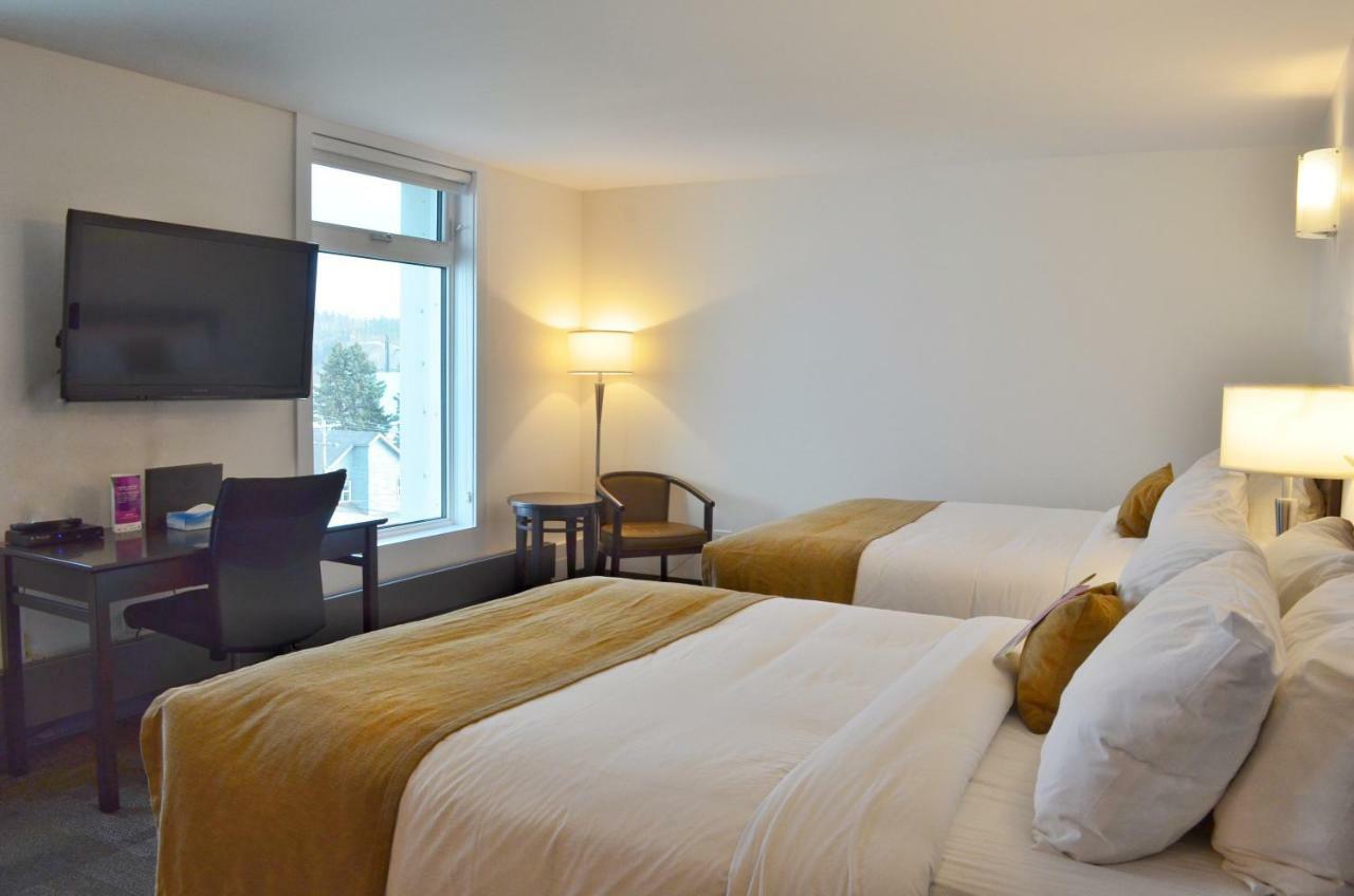 Coast High Country Inn Whitehorse Bagian luar foto