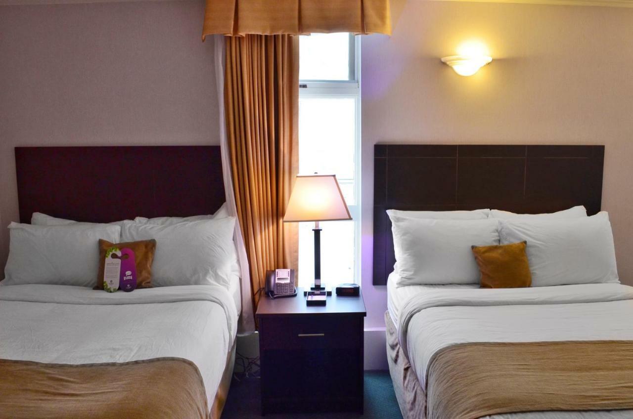Coast High Country Inn Whitehorse Bagian luar foto